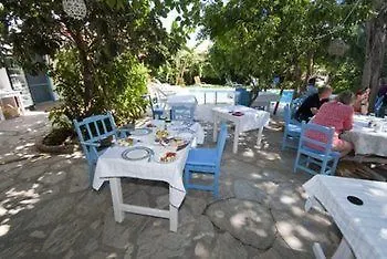 מלון Jenny's House 3*